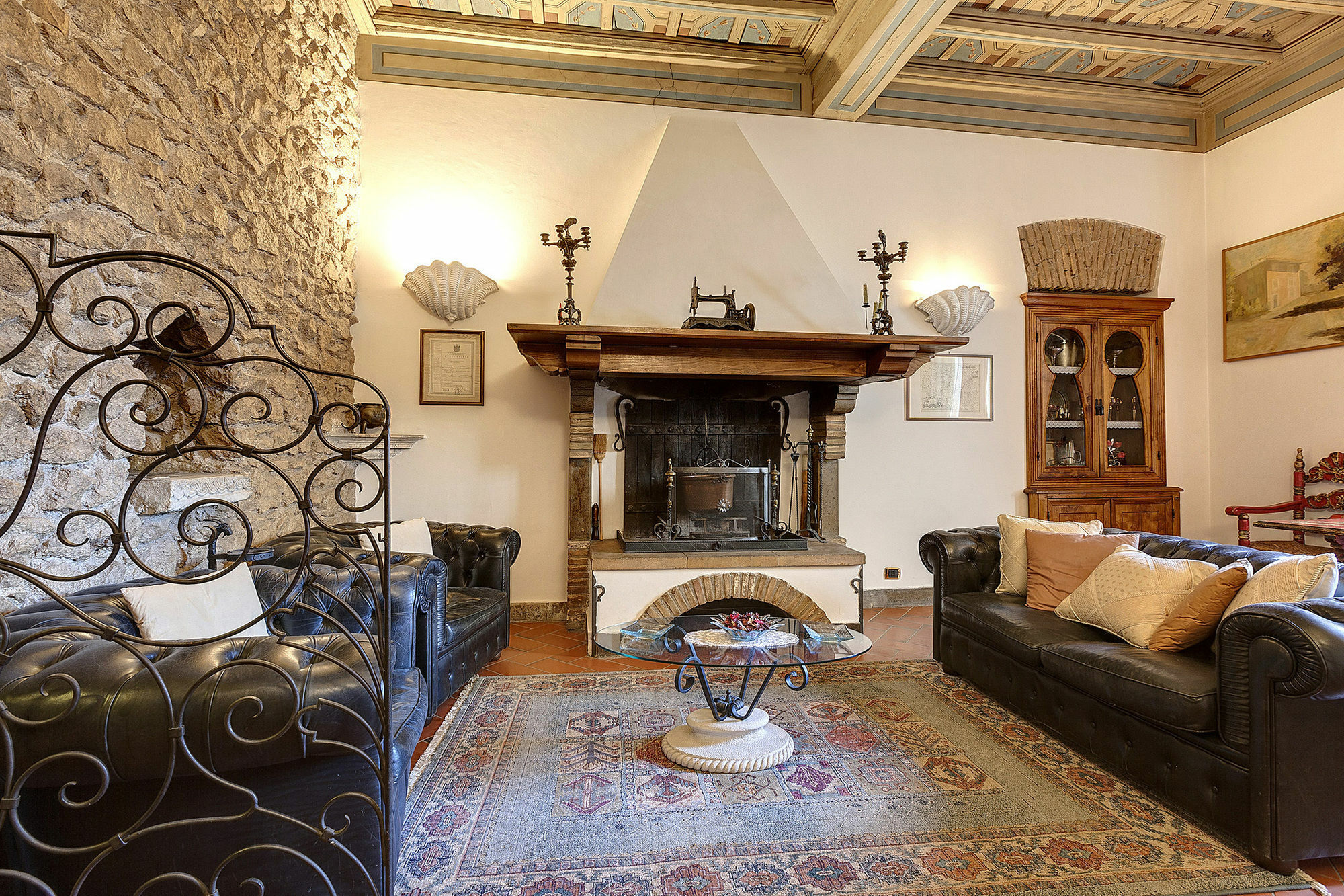 Sharing Apartment *